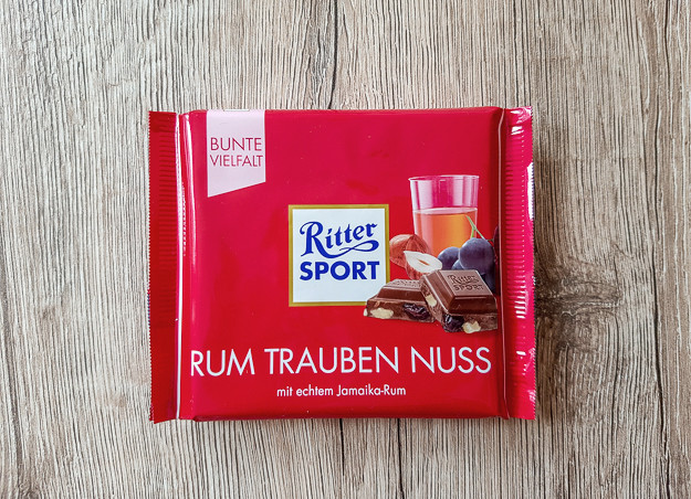 Шоколад Ritter Sport Rum Trauben Nuss (Риттер Спорт с ромом, изюмом и фундуком), 100 г - фото 3 - id-p815307411