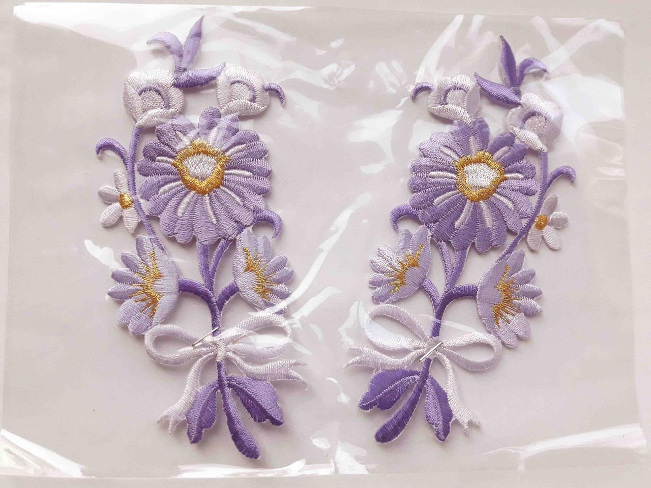 Аплікація вишивка клейова " Квіти" бузкові (лаванда), 13 см 1пара
