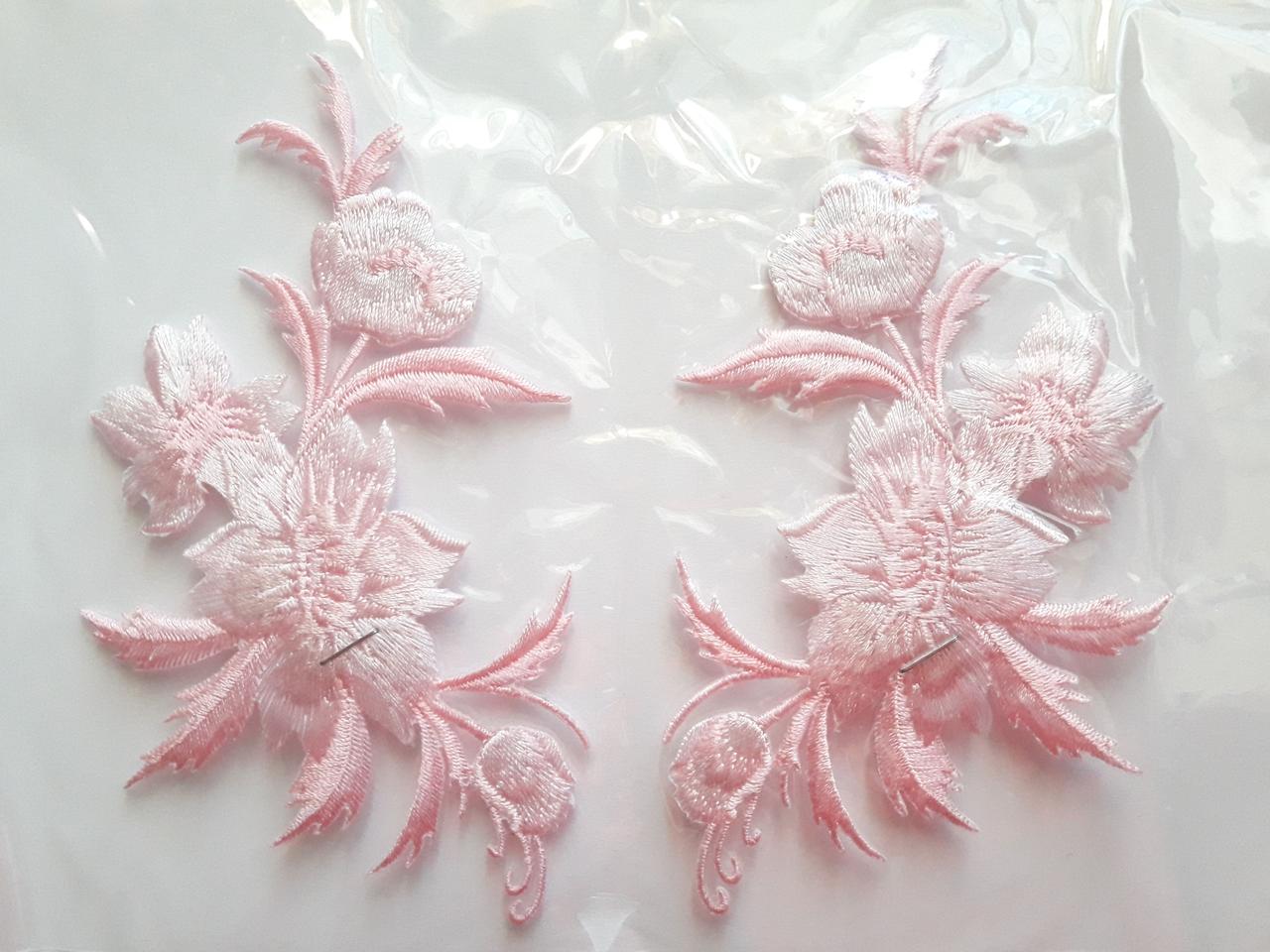 Аплікація вишивка клейова "Квіти" ніжно-рожеві, 12 см,1пара