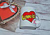 Біла чашка "Love is.... ", фото 3
