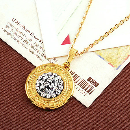 КулонХР Gold filled 24k Gold color !