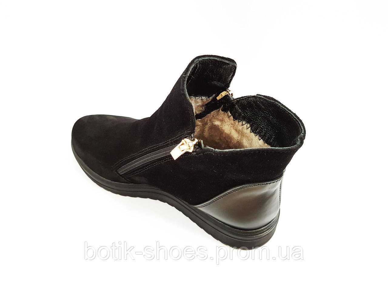 Женские зимние замшевые ботинки на низком ходу повседневные удобные теплые 38 размер Amina Gold 713 2021 - фото 5 - id-p390912943