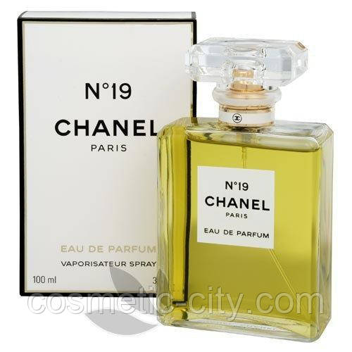 Chanel №19 Poudre