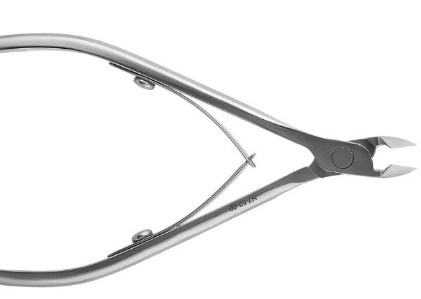Кусачки професійні для шкіри EXPERT 51 8 mm , Staleks