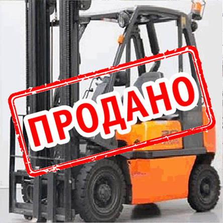Складаний вилковий навантажувач 2 тонни Nissan UD02A202PQ б/у, фото 2