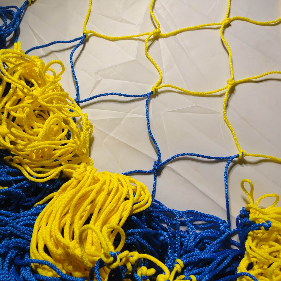 Сетка для ворот мини-футбола «СТАНДАРТ 1.1 Патриот» желто-синяя (комплект из 2 шт.) - фото 2 - id-p817960305