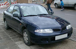 Mitsubishi Carisma 1995—2004р.в.