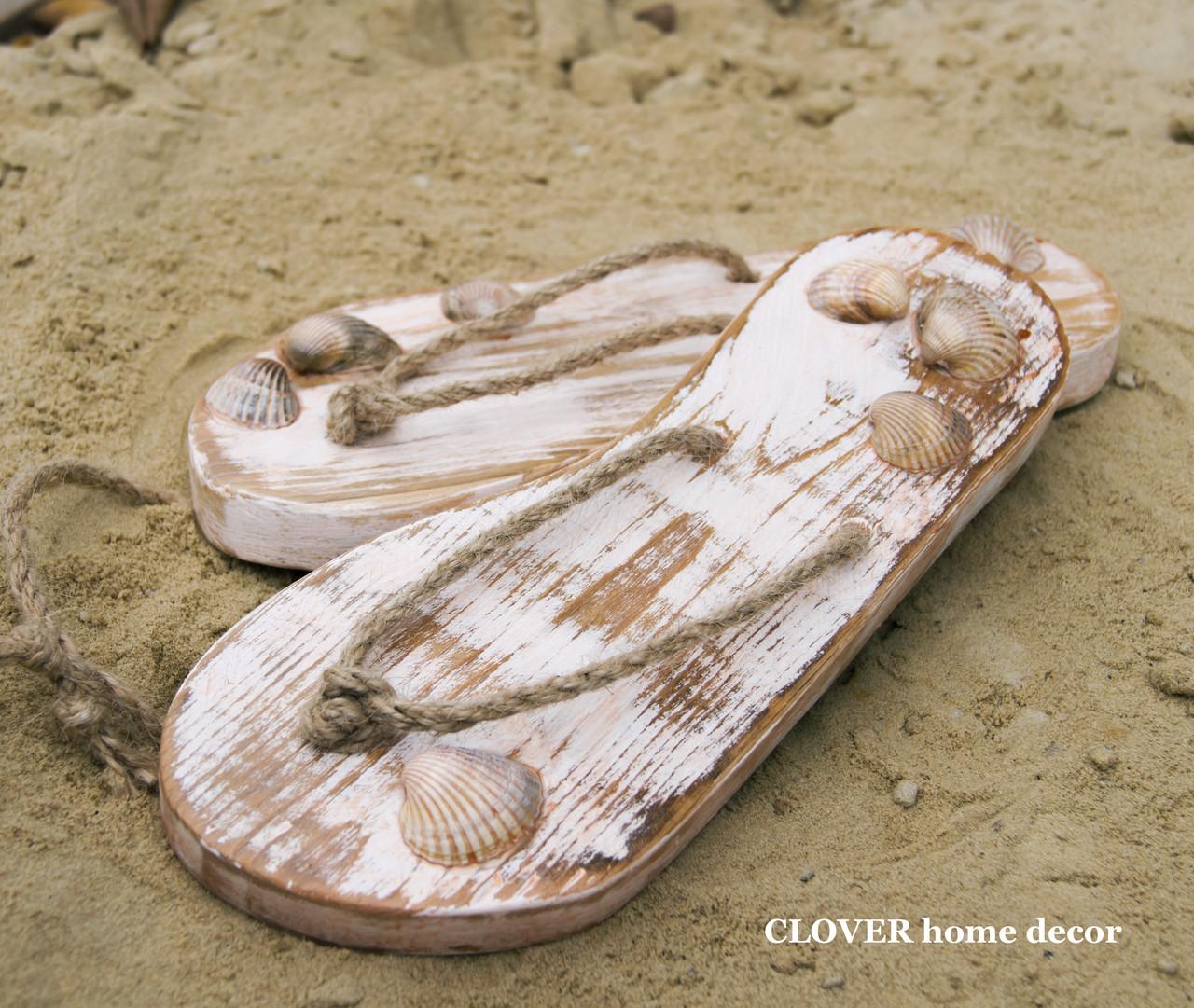 Wooden flip flops Деревянные декоративные шлепки (сланцы)