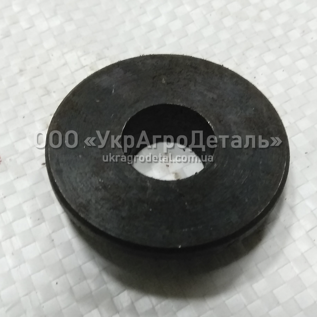 Тарілка пружини клапана Д-65 ЮМЗ 45-1007048