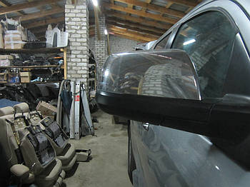 Праве дзеркало заднього огляду Toyota Sequoia