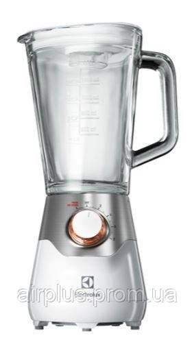 Блендер Electrolux ESB5830