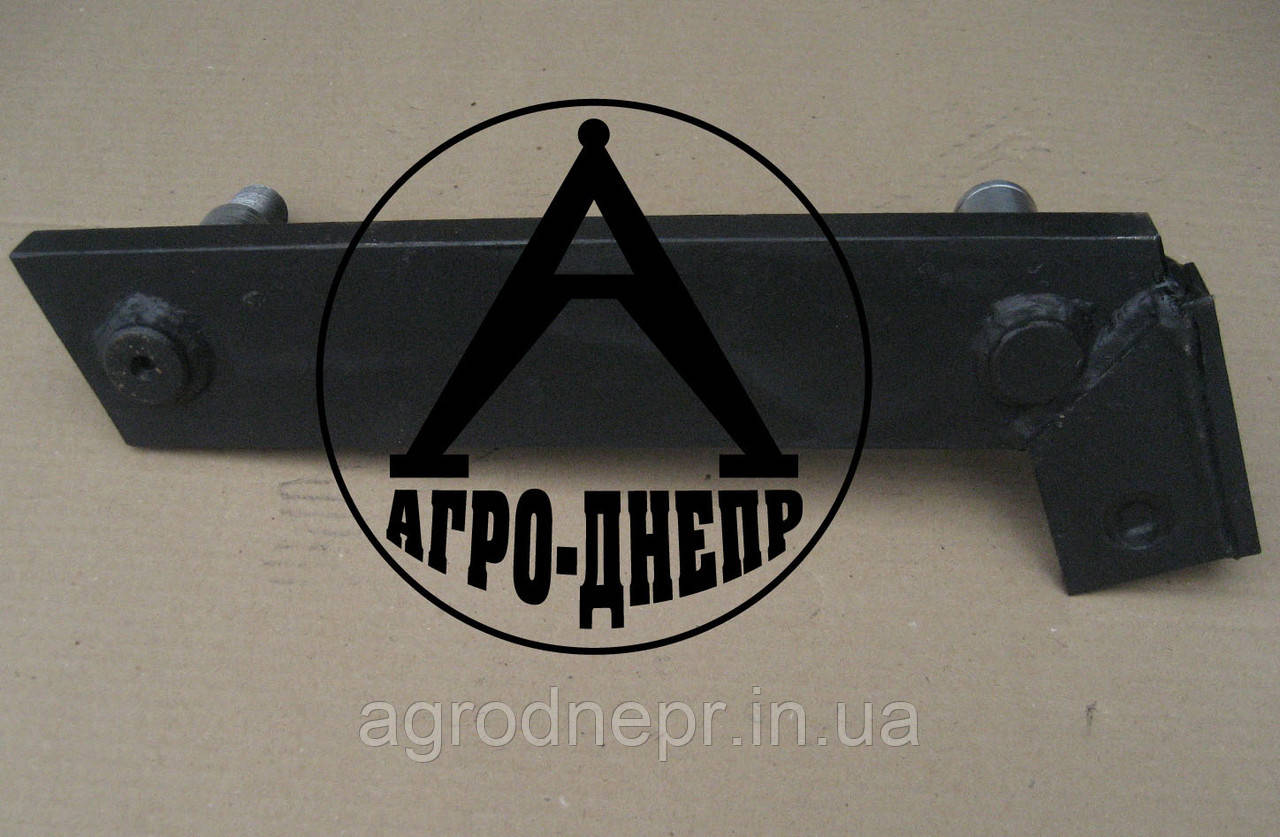 149-181Е Кронштейн маточини фрези Great Plains (на 2 пальця)