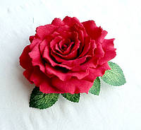 Заколка брошь цветок из фоамирана ручной работы "Красная Роза"