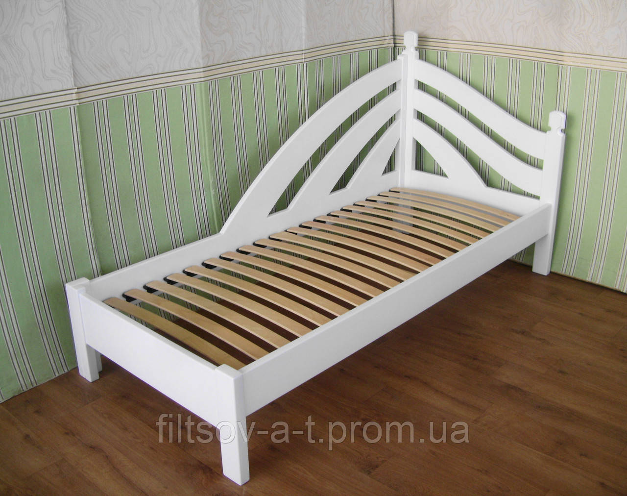 Біле дерев'яне ліжко дитяче підліткове односпальне з вільхи "Райдуга - 2" від виробника