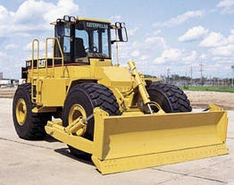КОЛІСНИЙ БУЛЬДОЗЕР CAT 824H
