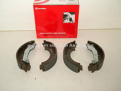 Гальмівні колодки задні на Рено Кенго (d=203x38) (97-2008) - BREMBO (Італія)- S68523