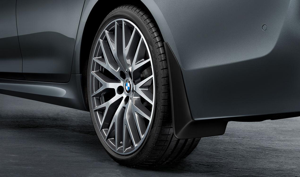 Бризковики (задні) BMW G30 5-Series 2017- оригінальні 2шт 82162413633 бмв г30