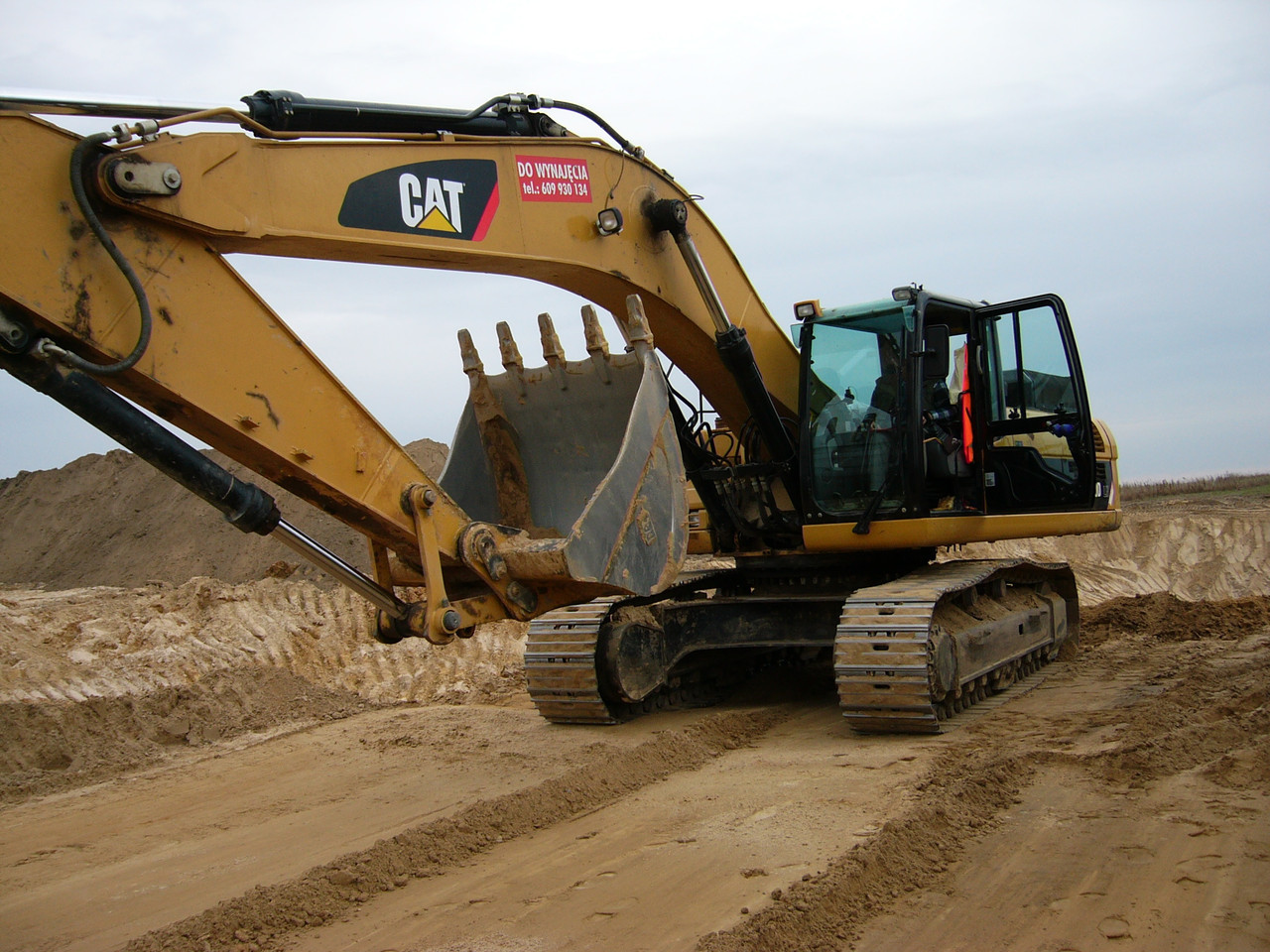 Екскаватор Caterpillar 325DL, фото 1