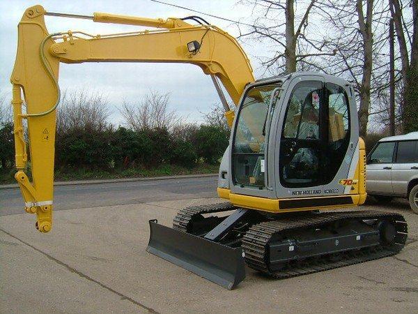 ГУСЕНИЧНИЙ ЕКСКАВАТОР NEW HOLLAND EC240, фото 1