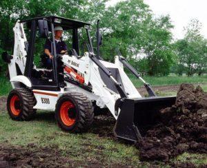 Екскаватор-навантажувач Bobcat B300, фото 1