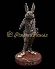 Бронзова статуетка Фінансист