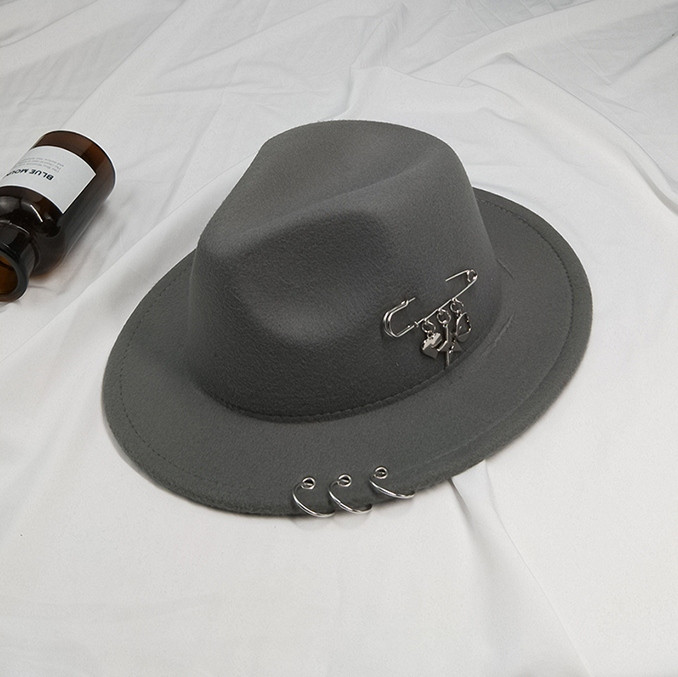 Шляпа унисекс Федора с устойчивыми полями, кольцами и подвесками серая - фото 1 - id-p823495202