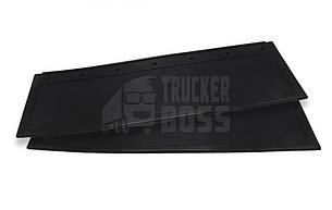 Бризковик без малюнка передній 645*205