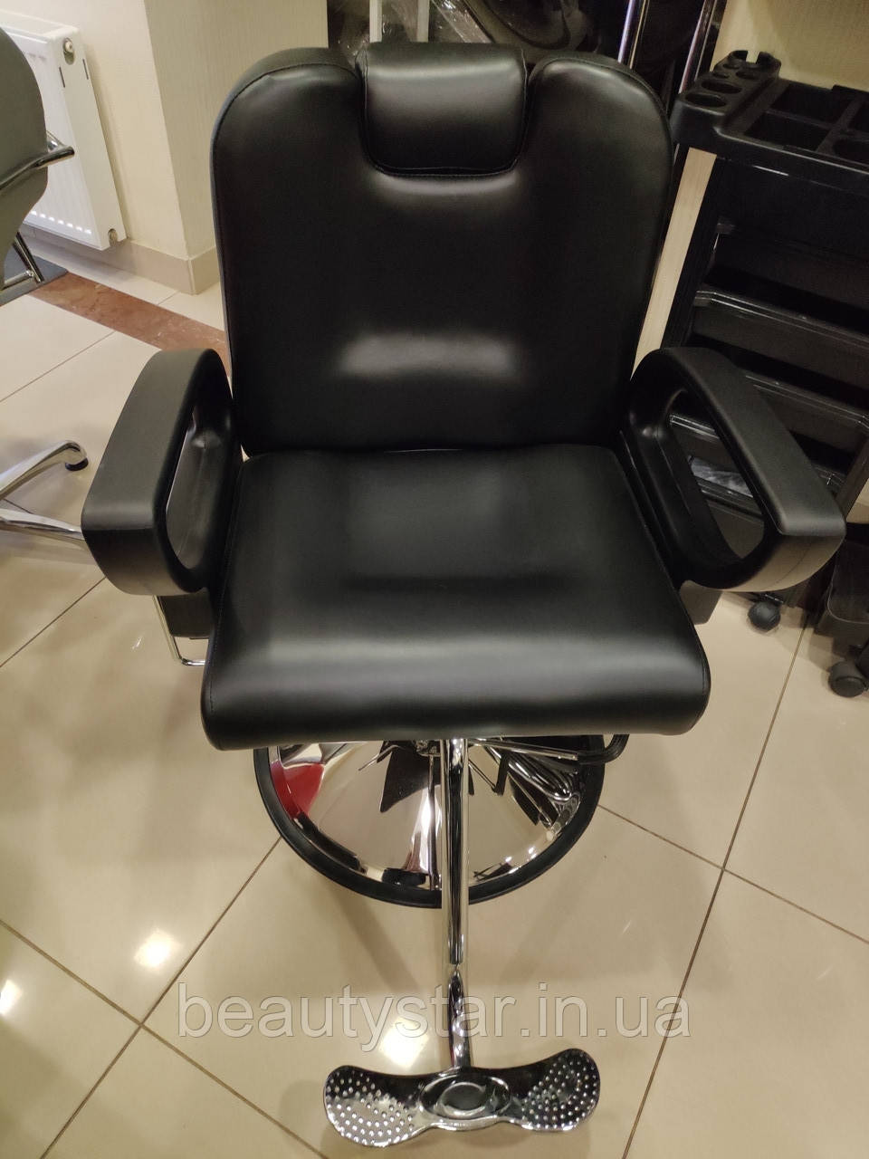 Парикмахерское Barber кресло мужское гидравлическое для Barbershop черное арт302В - фото 3 - id-p823600878