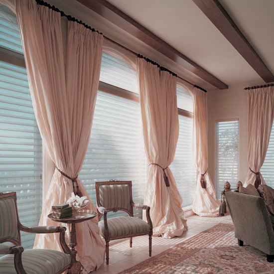 Штори для офісу. Якими вони повинні бути і на що звернути увагу при замовленні? Штори для офісу. Якими вони повинні бути і на що звернути увагу при замовленні?