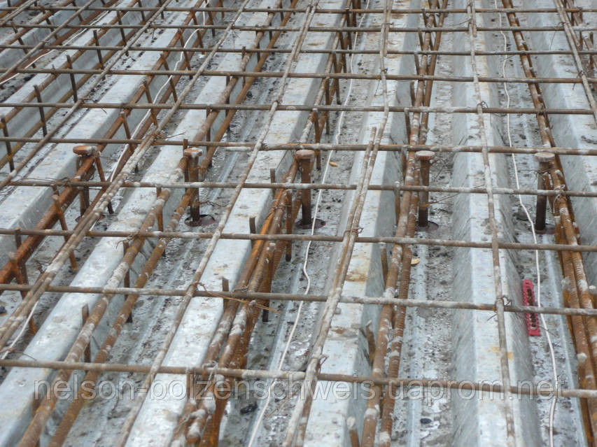 Гнучкі упори болт «NELSON» для приварювання в асортименті