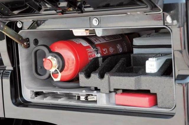 где правильно хранить огнетушитель в автомобиле