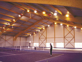 Опалення критих тенісних кортів енергозберігаючим і ефективним опаленням SBM.