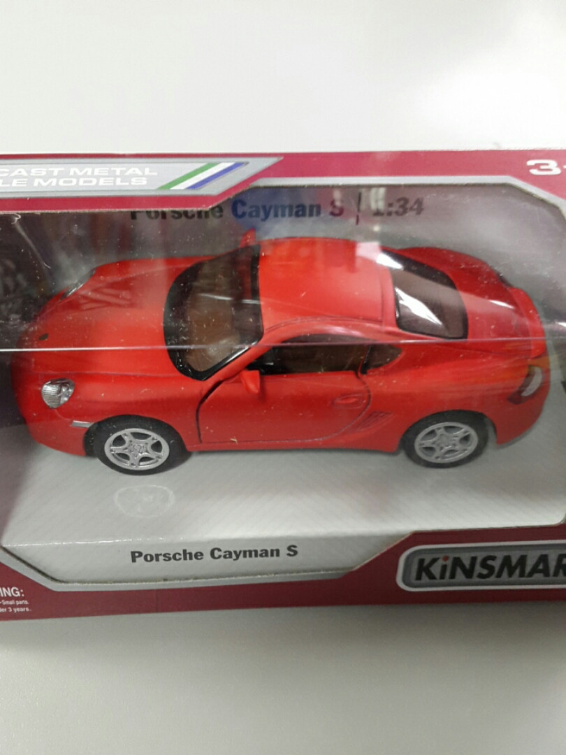 Машинка Kinsmart Porshe Cayman s
