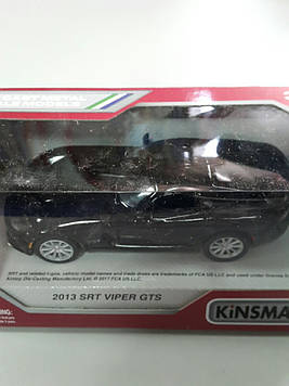 Машинка Kinsmart 2013 Srt viper GTS