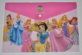 Папка-конверт А4 на кнопці "Принцеси" рожева