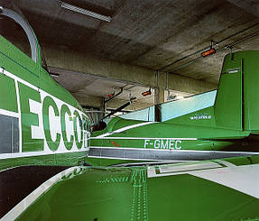 Опалення авіа ангарів, ангарів по ремонту повітряних суден, авіа заводів.