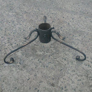 Підставка для ялинки кована (Д 76)