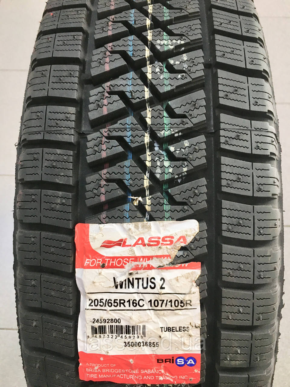 Зимова  шина  Lassa  Wintus 2  205 / 65  R16C  107 / 105R