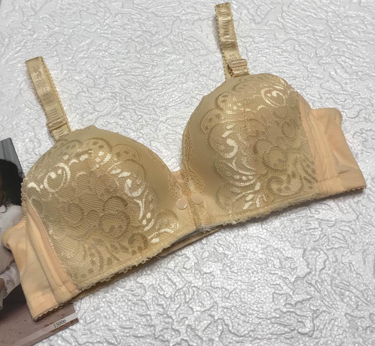 Бюстгальтер із мереживною чашкою для годування