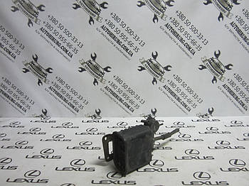 Абсорбер Lexus GS300 (77704-30200)