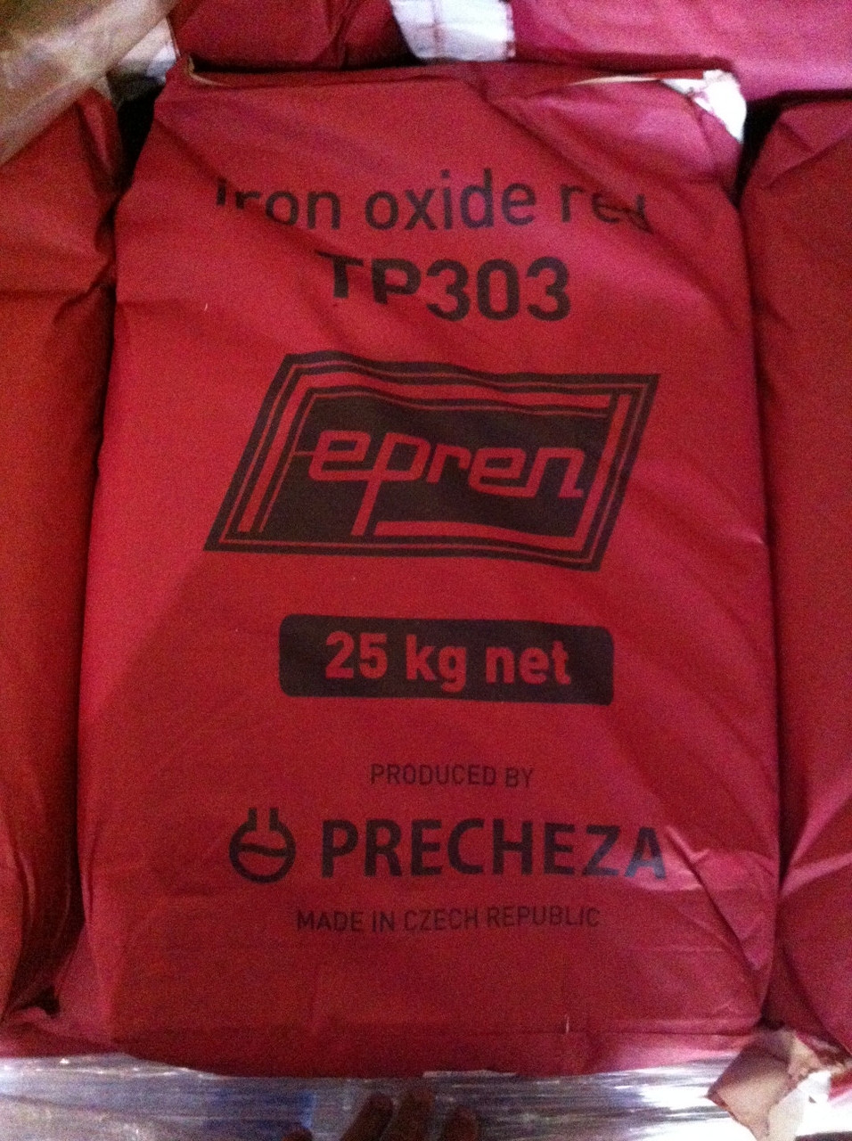Пігмент червоний, марка ТР 303 red Fepren, Precheza, Чехія