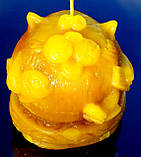 Воскова свічка "Кіт з рибою" з натурального бджолиного воску, фото 2