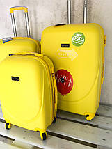 Комплект пластикових валіз : малий , середній , великий . Комплект валіз пластикових Польща, фото 3