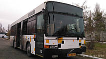 Производство и замена лобового стекла триплекс на автобусе Volvo B6 BLE Hess  в Никополе (Украина). 21