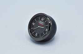 Годинник в автомобіль Vehicle clock AUDI, хром/круглі автомобільні годинники з маркою авто в подарунок Аауди