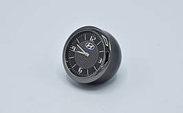 Годинник в автомобіль Vehicle clock Hyundai, хром/круглі автомобільні годинники з маркою авто в подарунок