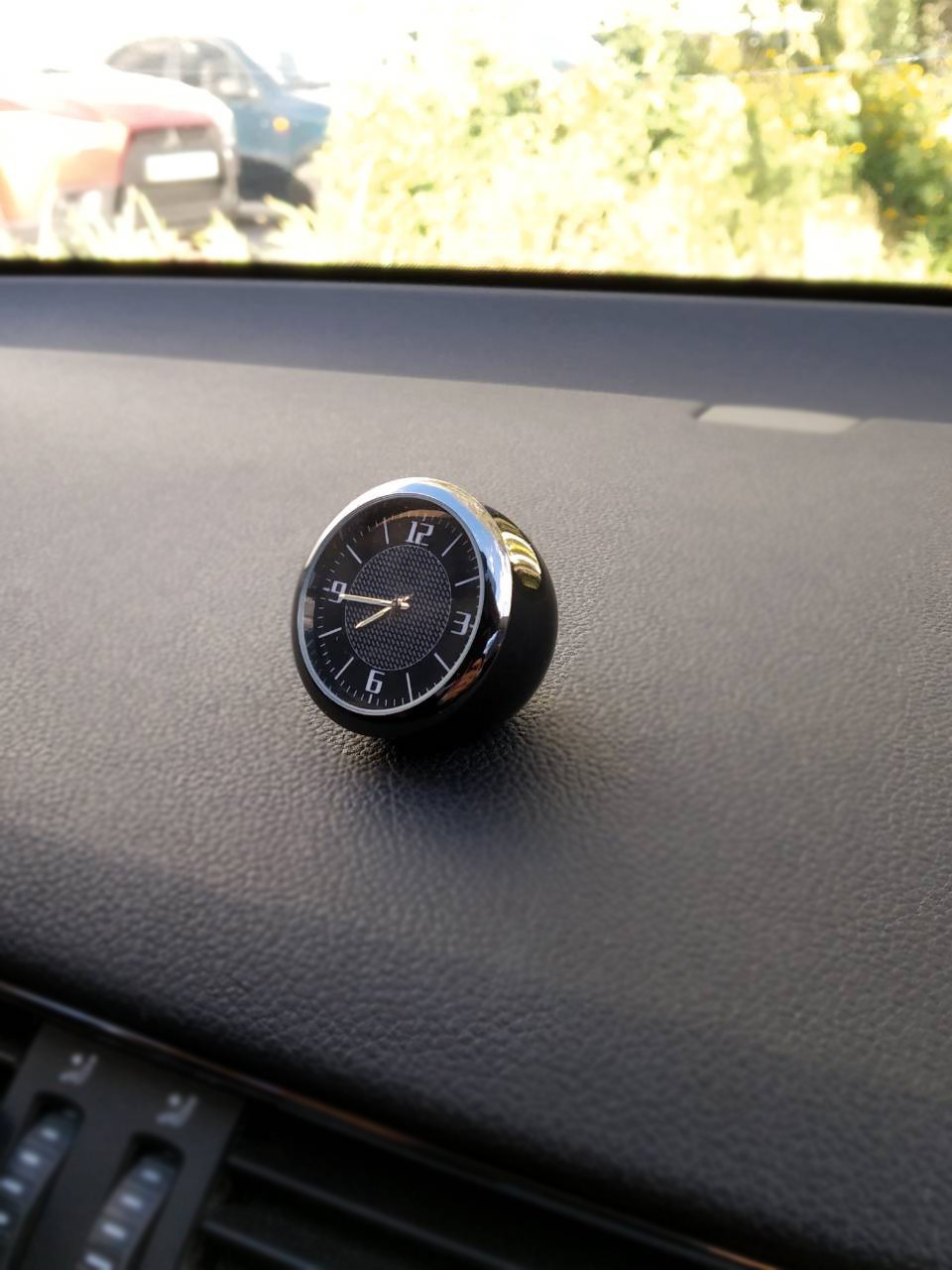 Часы в автомобиль Vehicle clock Mitsubishi, хром/круглые автомобильные часы с маркой авто в Мицубиси подарок - фото 4 - id-p829264250