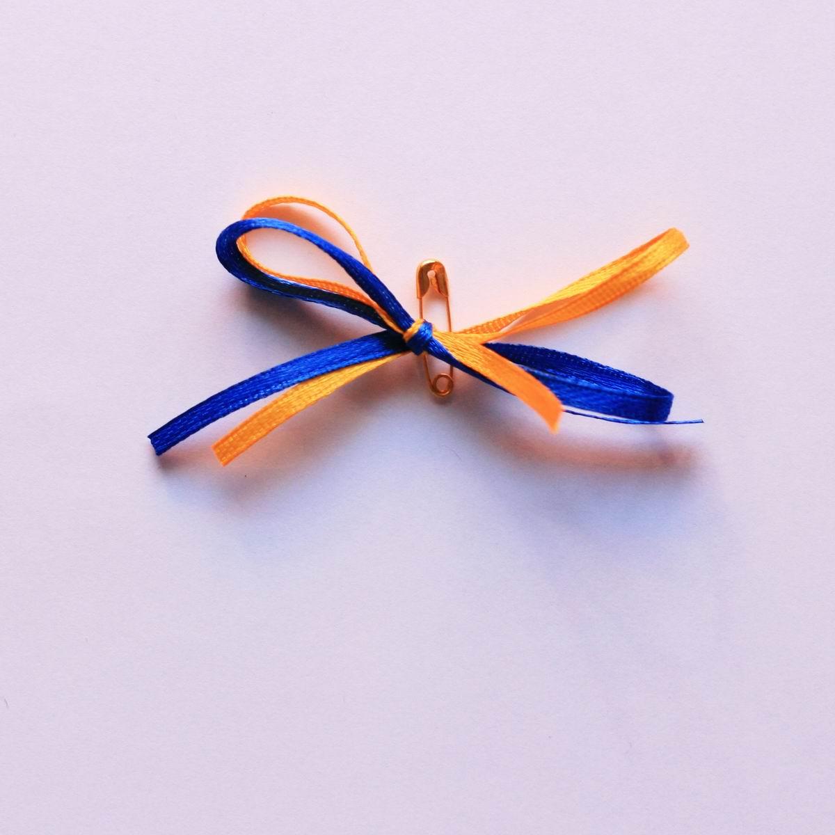 Бант жовто-синій на шпильці, атласна стрічка 3мм