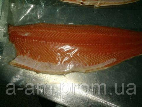 Філе Лосося охолоджене у вакуумі,вага 2кг, ціна вказана за 1кг