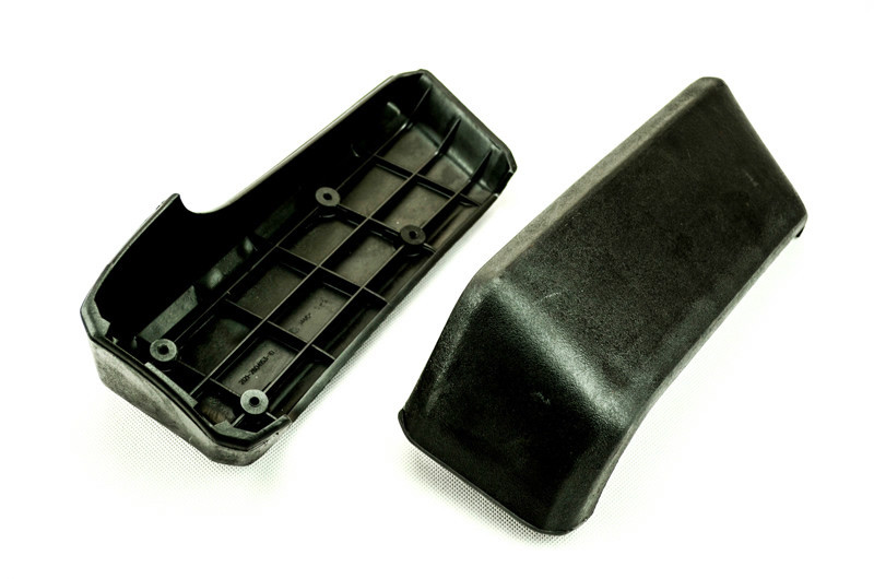 Накладка бампера ВАЗ 2121 21213 Нива Тайга.